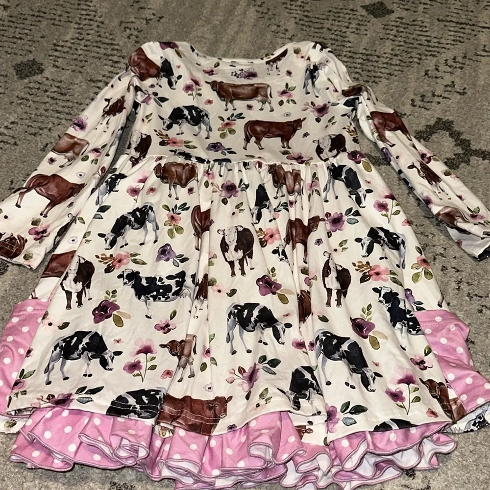 Girls Boutique Cow Print Dress💕 size‎ 8/9 worn once